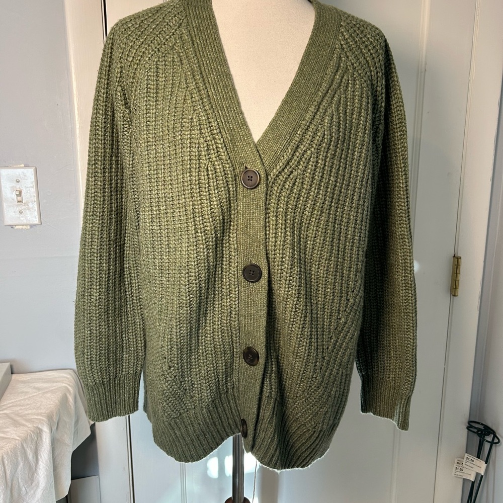 Madewell | Holmes Ribbed Cardigan Sweater | Oversized small |Emerald green - Picture 2 of 7